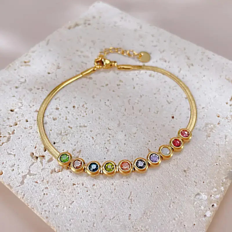 Luxe Radiance Women's Bracelet, women's stainless steel bracelet, zircon jewellery for women, luxury bracelet for everyday wear, elegant women's accessory, small high-grade bracelet, fashionable bracelets UK, light luxury jewellery, durable women's bracelet, gift for her bracelet, office to evening jewellery, sophisticated women's bracelet