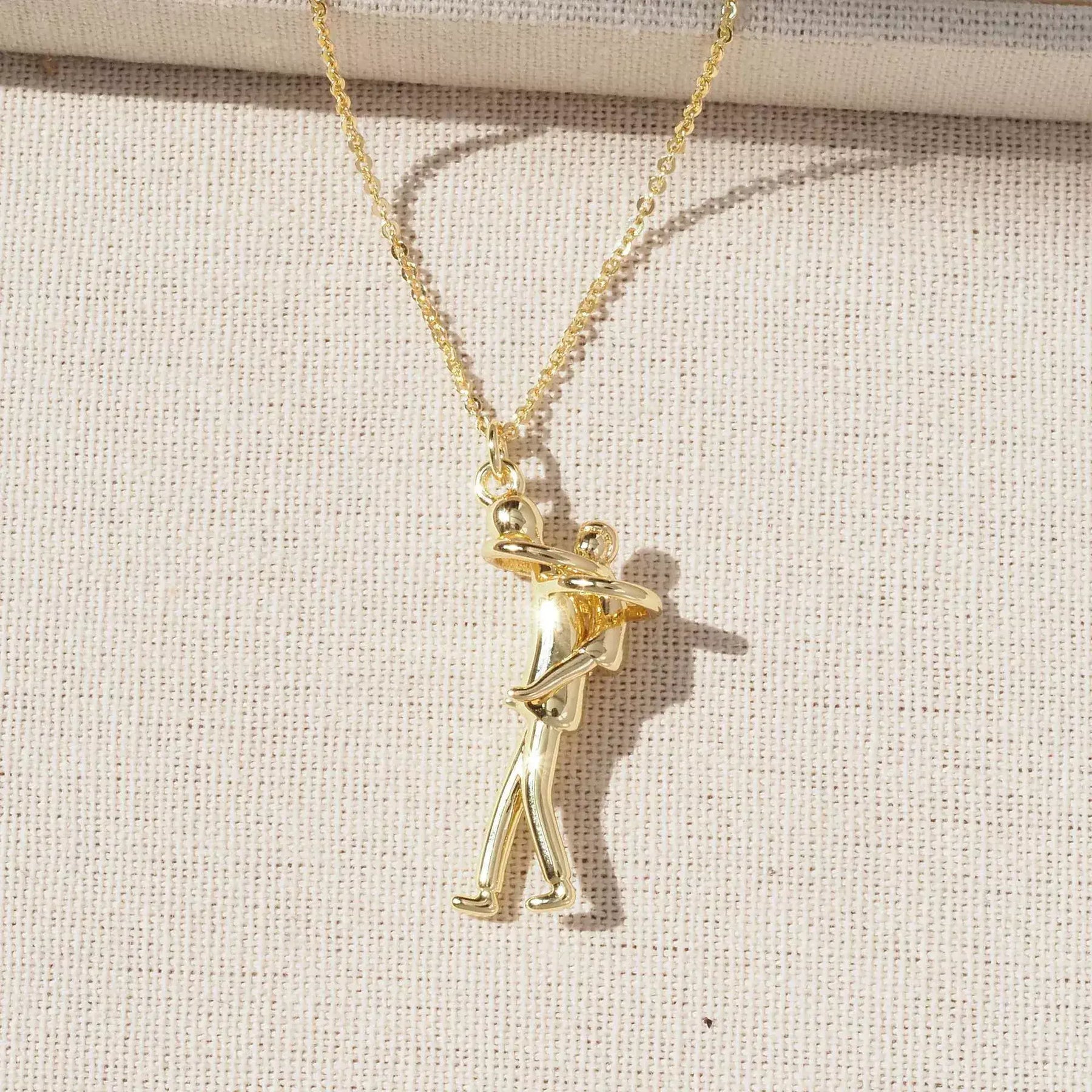 Gold Father & Son Embrace Pendant Necklace – Premium Family Jewellery Gift